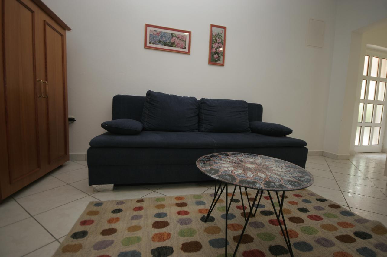 Apartments Irena Krk كرك المظهر الخارجي الصورة